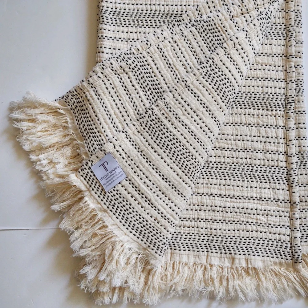 🎁Texteis Penedo Throw Blanket - 100% Cotton - Dash Oatmeal and Black